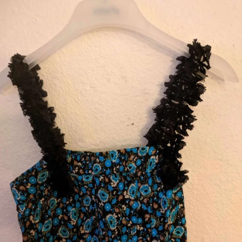 Romper - Picture 4 of 5